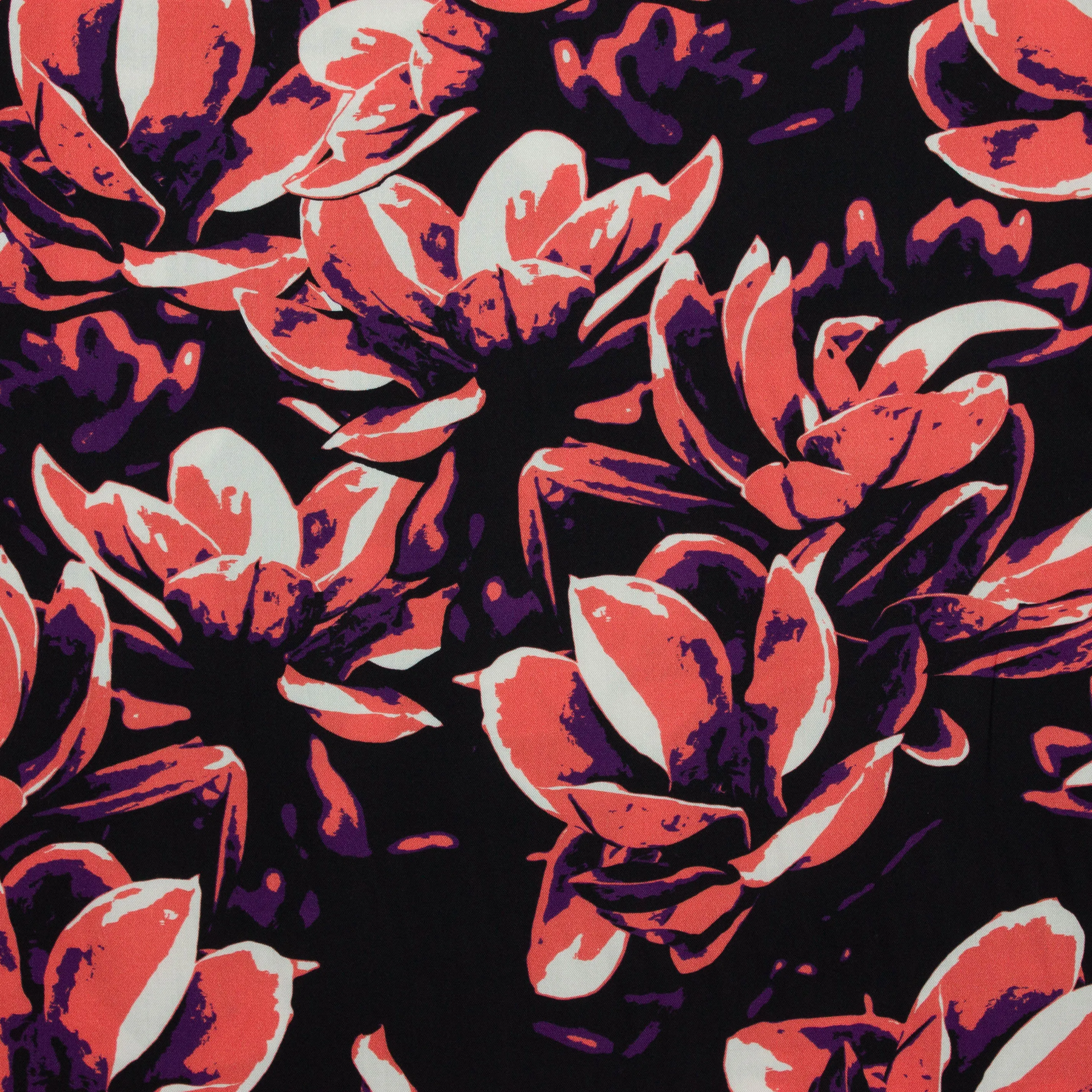 Viscose zwart met paars-roze bloemen